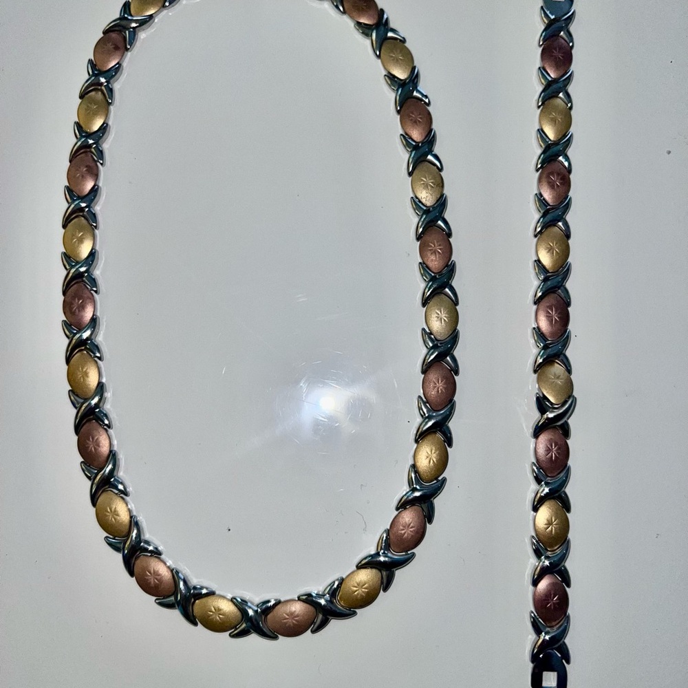 Elegant Silver, Gold, and Brown Women's Jewelry Set